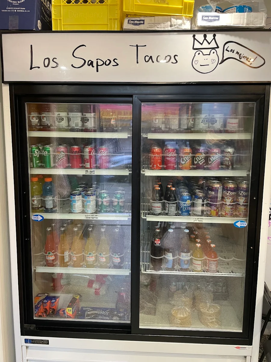 Vibe, Los Sapos Tacos