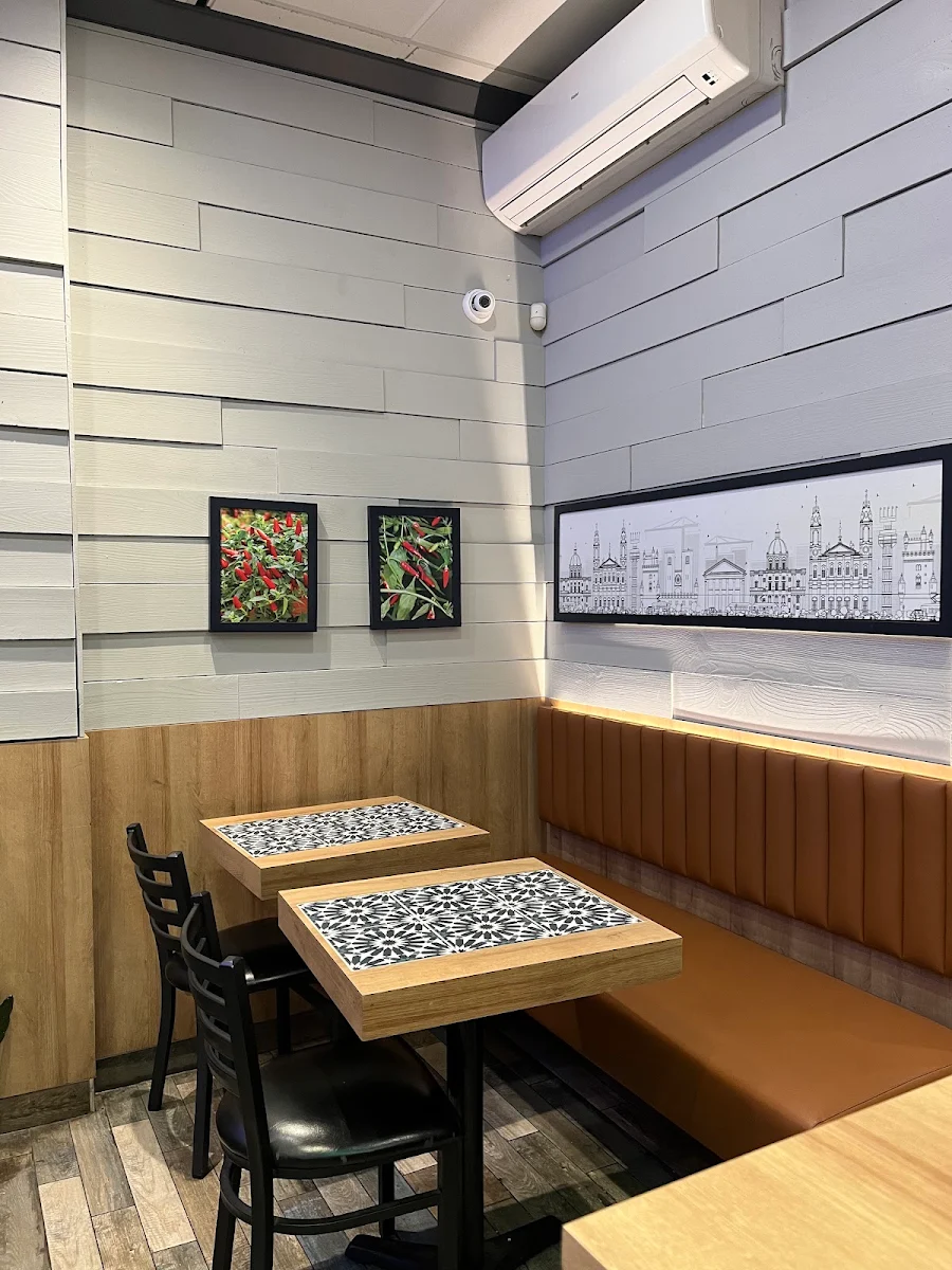 Vibe, Rôtisserie Piri Piri (Plateau)