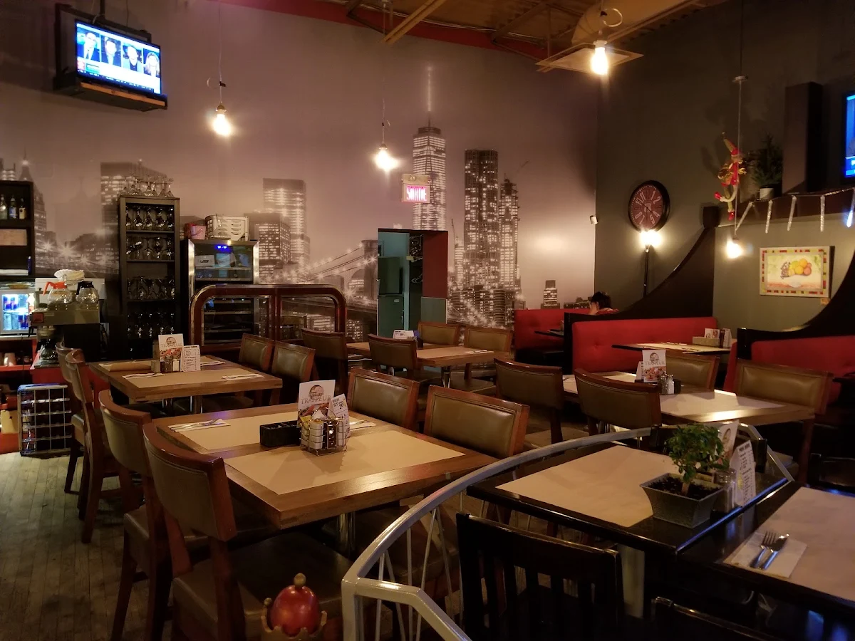 Vibe, Radio Café