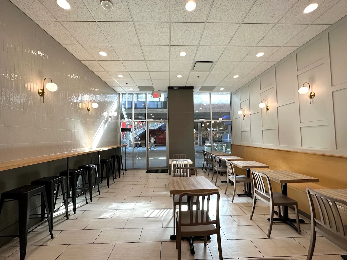Vibe, Togo Sushi