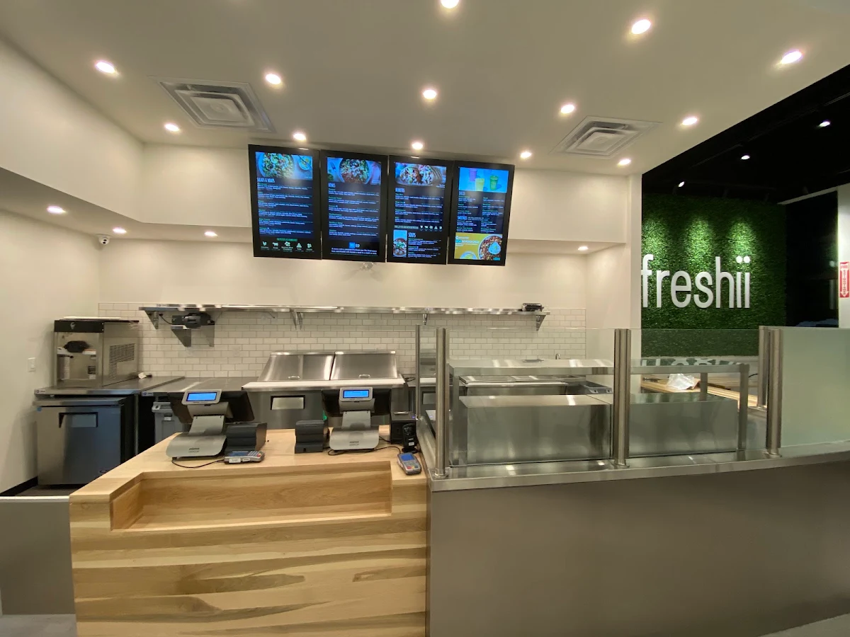 Vibe, Freshii