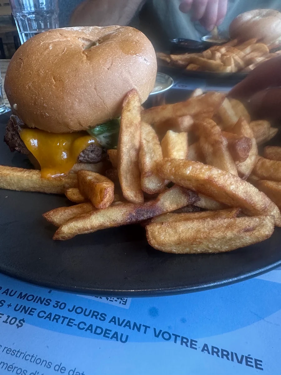 Food & drink, Restaurant Normandin Roberval
