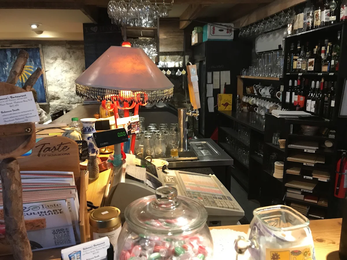 Vibe, Rebecca's Restaurant