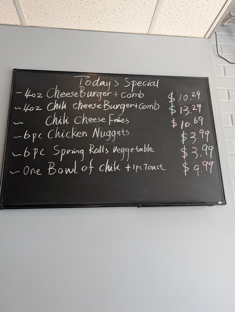 Menu, Burger Cafe & Beyond