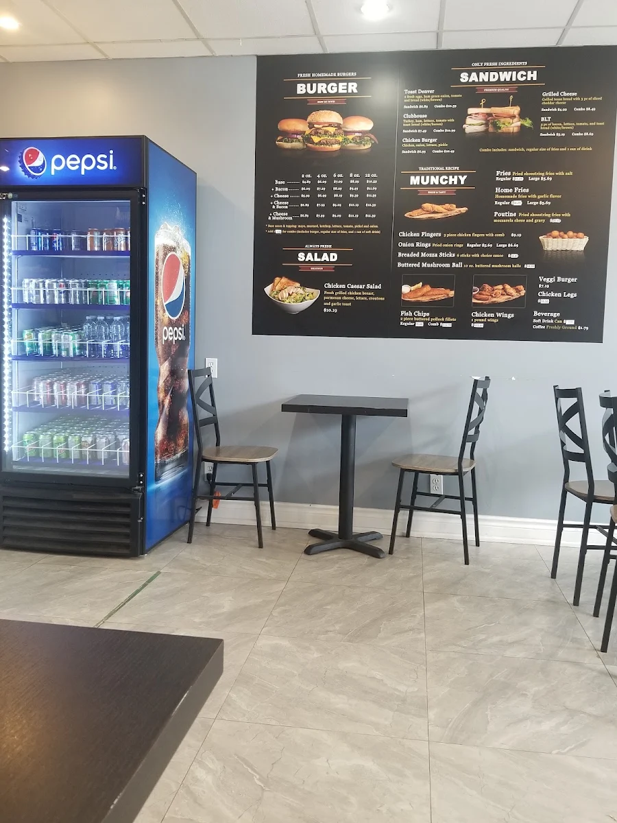 Menu, Burger Cafe & Beyond