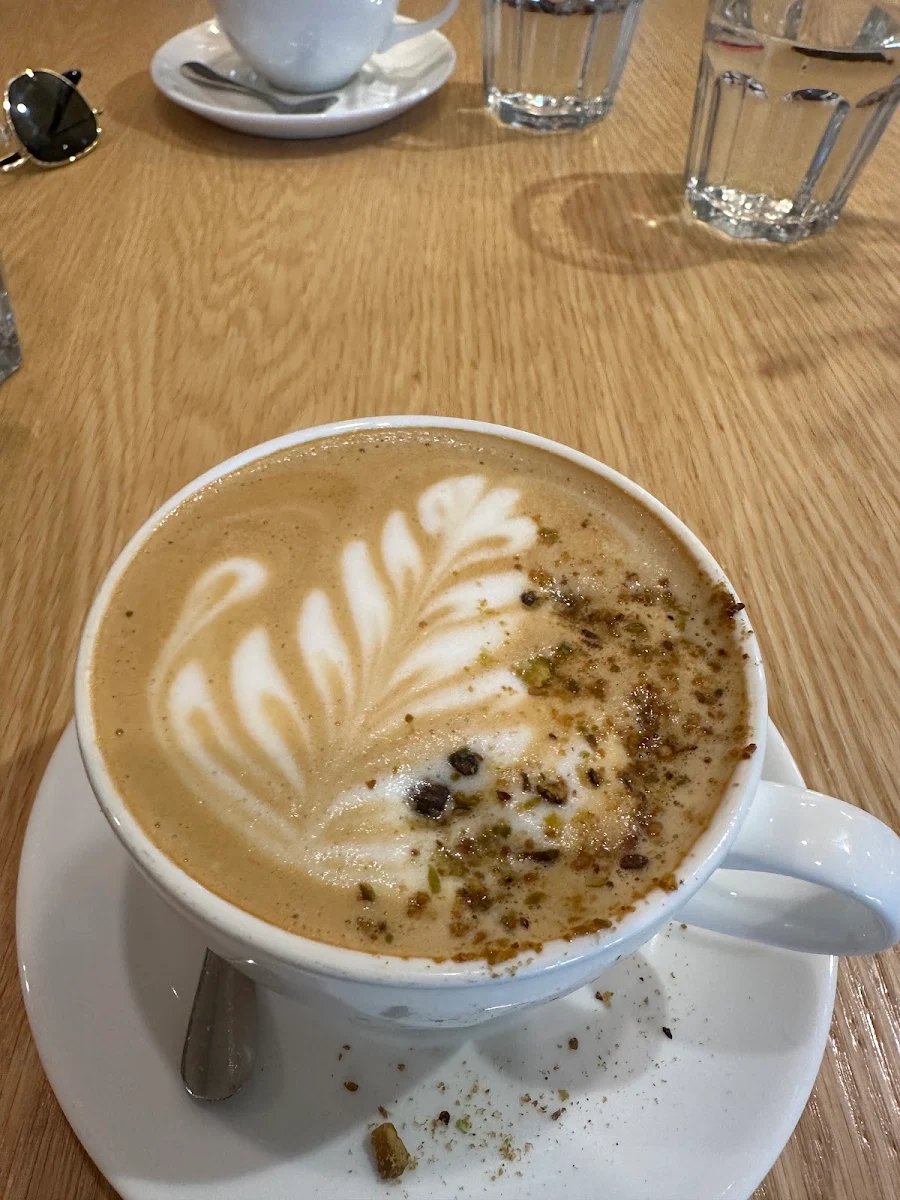 Food & drink photo 4
