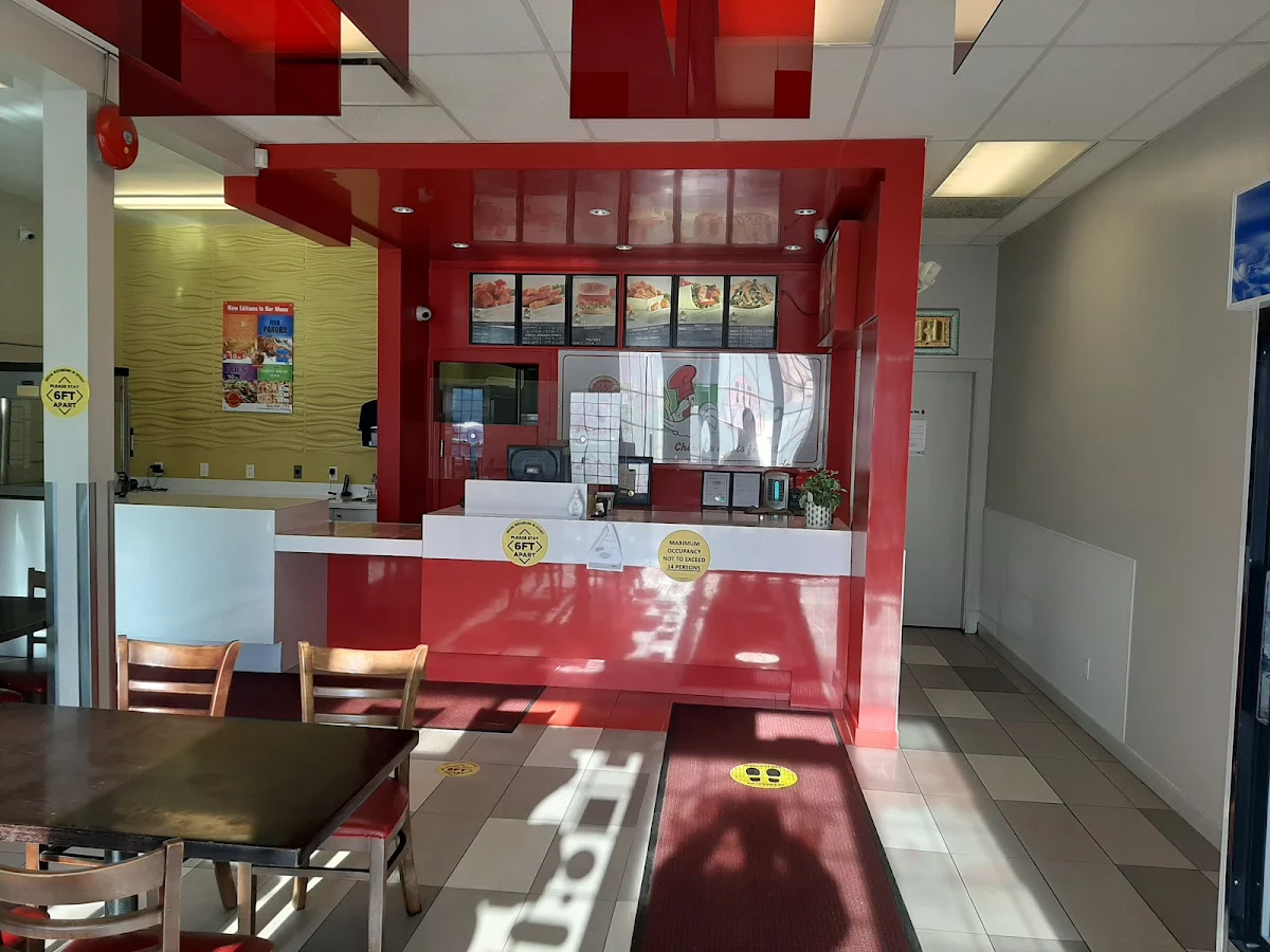 Vibe, 777 Pizza & Fritou Fried Chicken