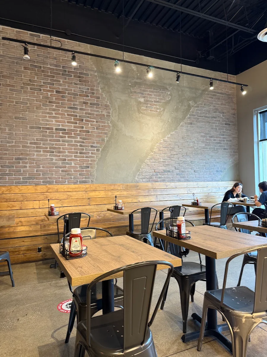 Vibe, Chillax Coffee