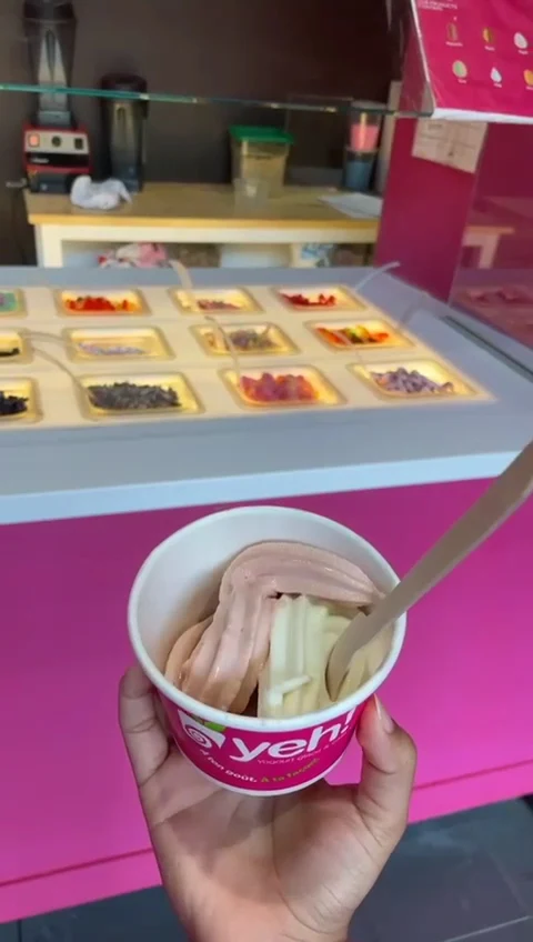 Food & drink, Yeh! Frozen Yogurt