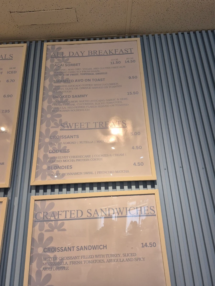 Menu, Twins Café