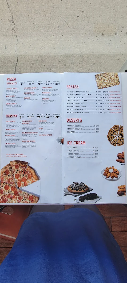 Menu, Pizza Hut Drumheller
