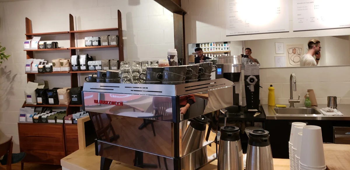 Vibe, Café In Gamba Saint-Viateur