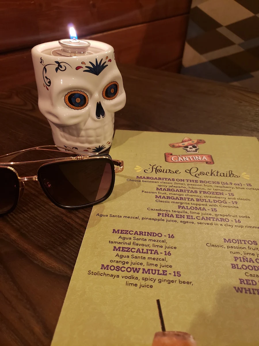 Menu, La cantina del pueblo