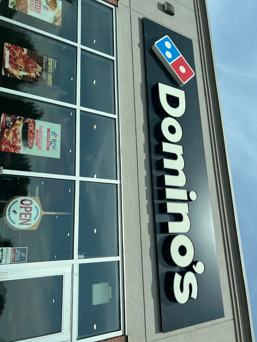 Menu, Domino's Pizza