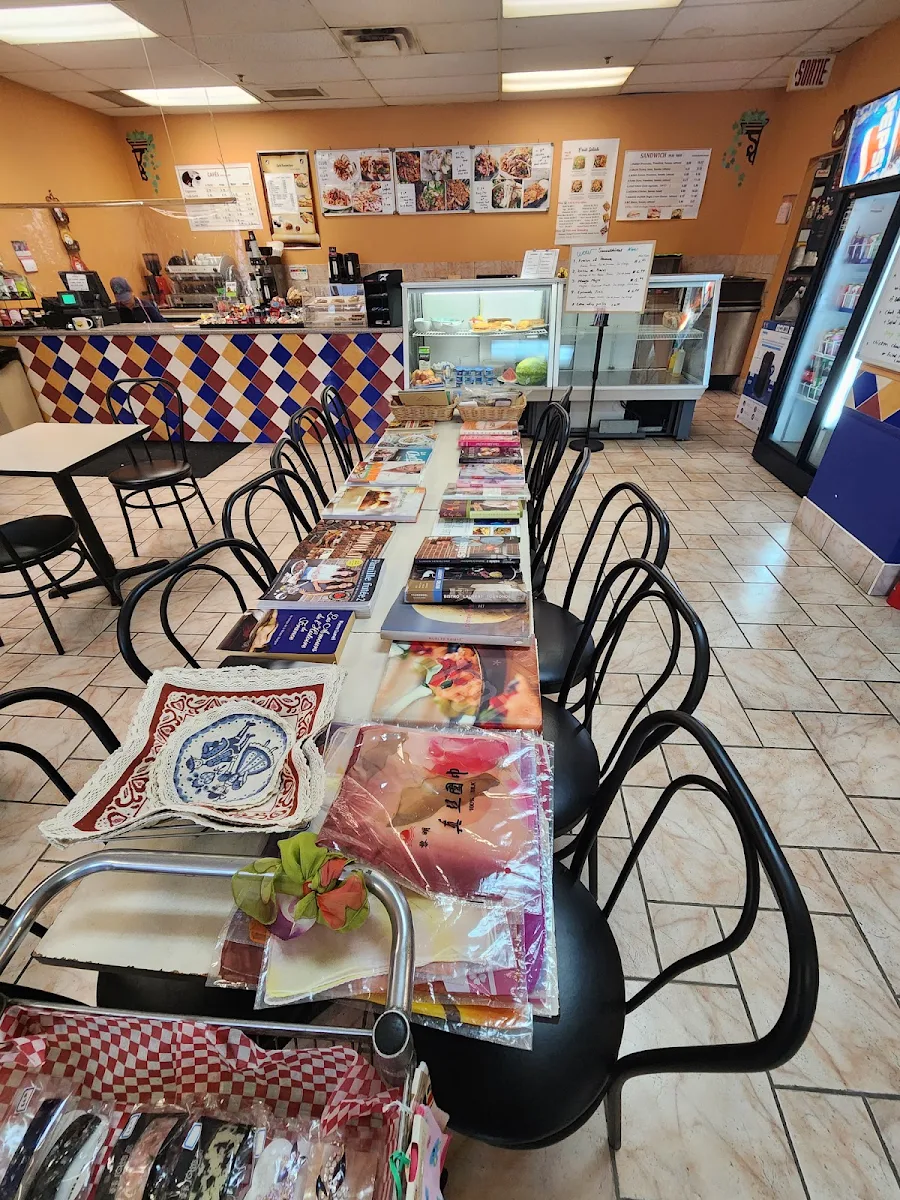 Vibe, Café Paninoteca
