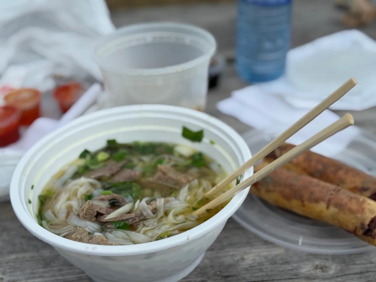 Food & drink, 4280 Pho and Gourmet Take-Out
