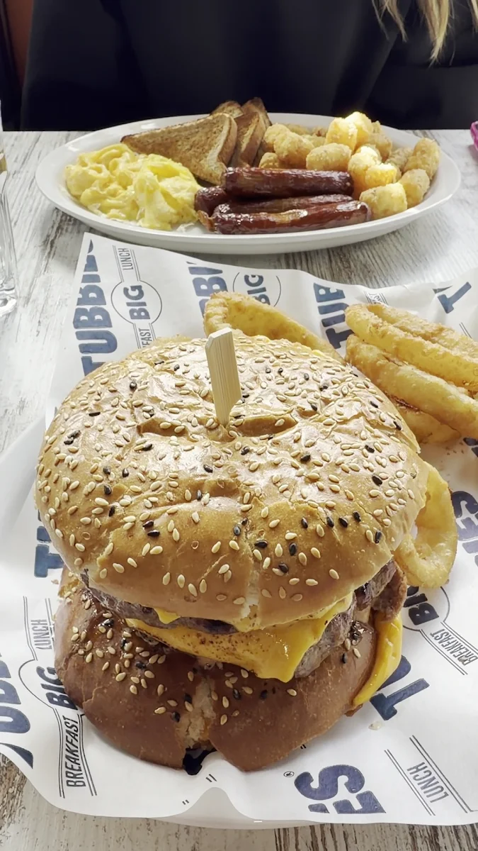 Food & drink, Tubbies Big Breakfast Lunch & Dairy Bar - Barrie