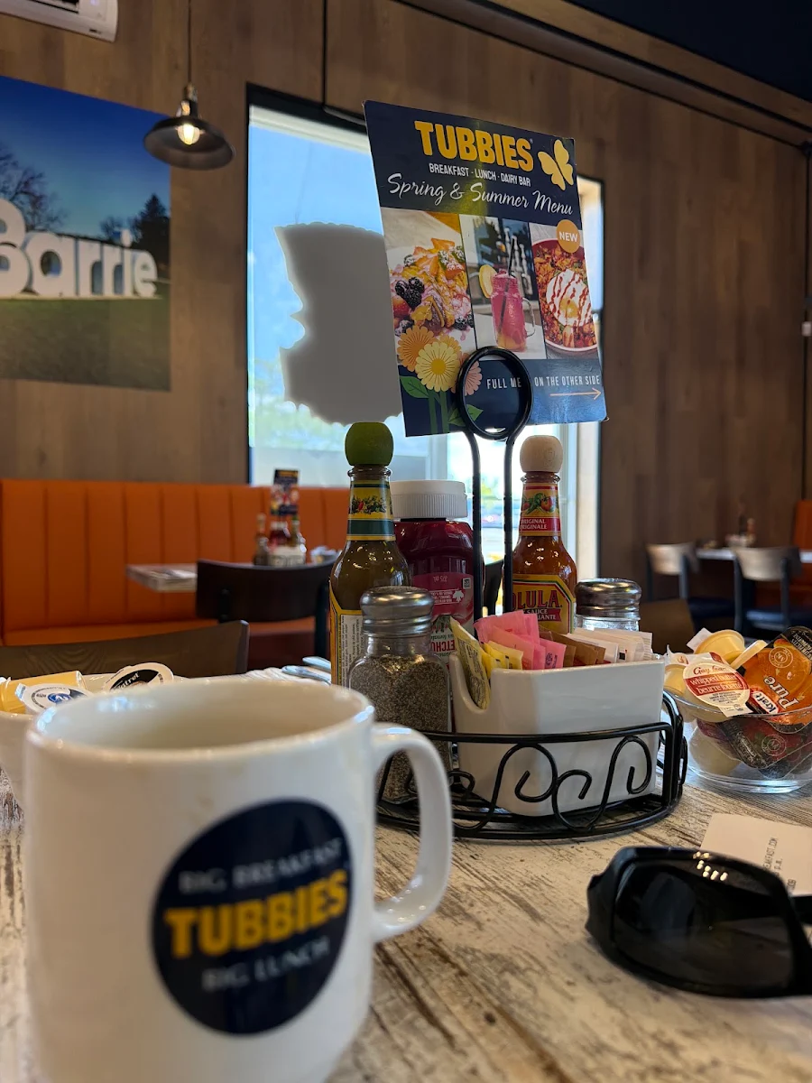 Food & drink, Tubbies Big Breakfast Lunch & Dairy Bar - Barrie
