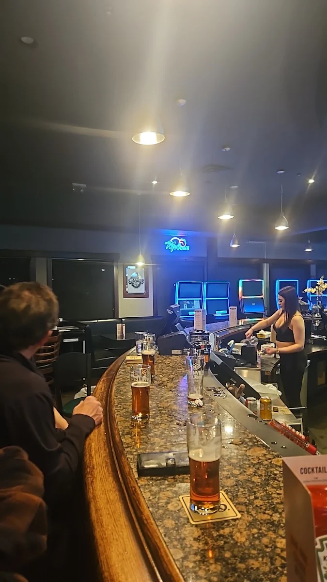 Vibe, Bar One