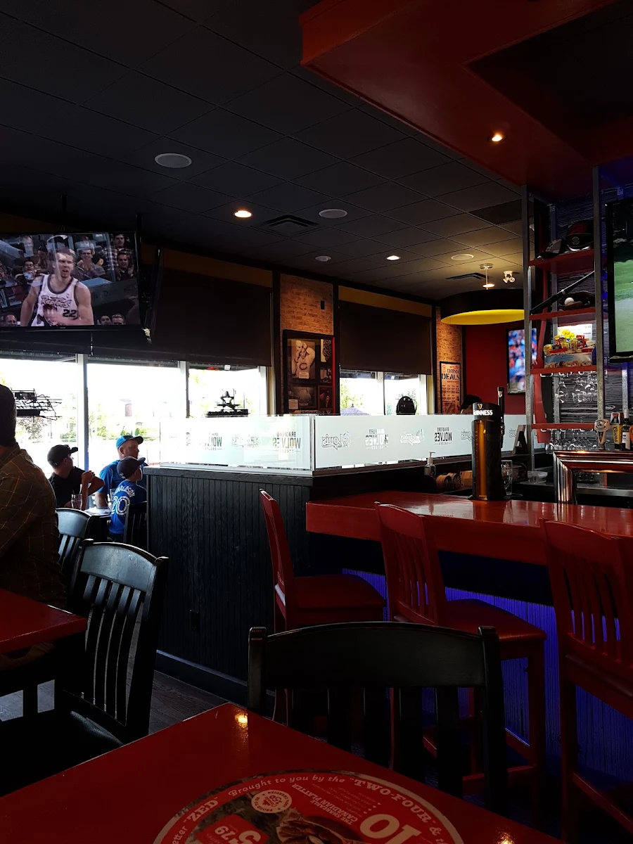 Vibe, St. Louis Bar & Grill