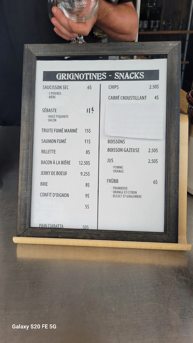 Menu, Microbrasserie Pit Caribou