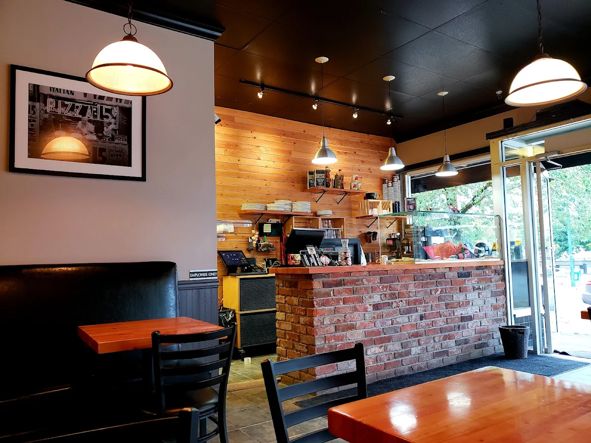Vibe, Ragazzi Pizza Co