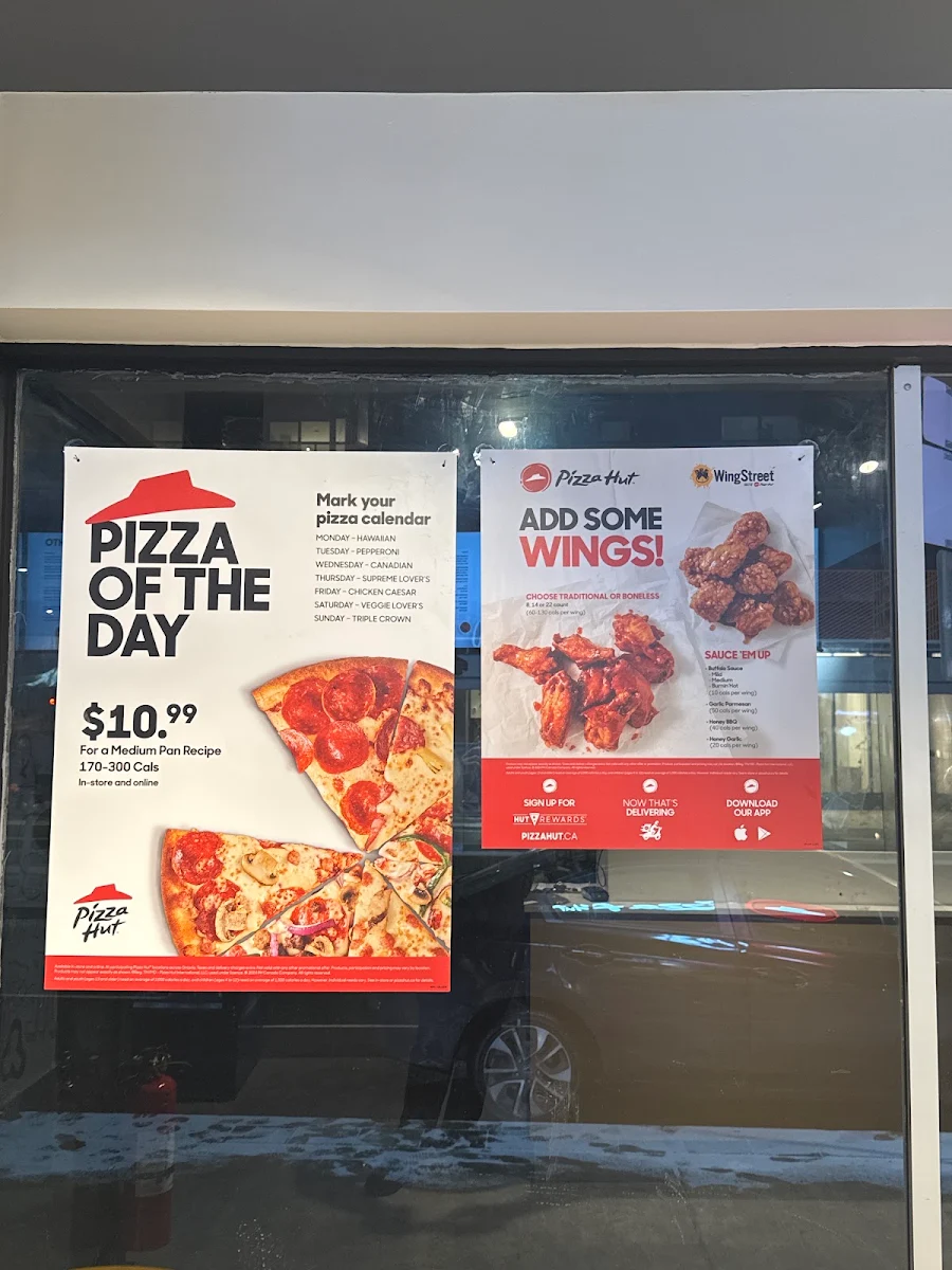 Menu, Pizza Hut