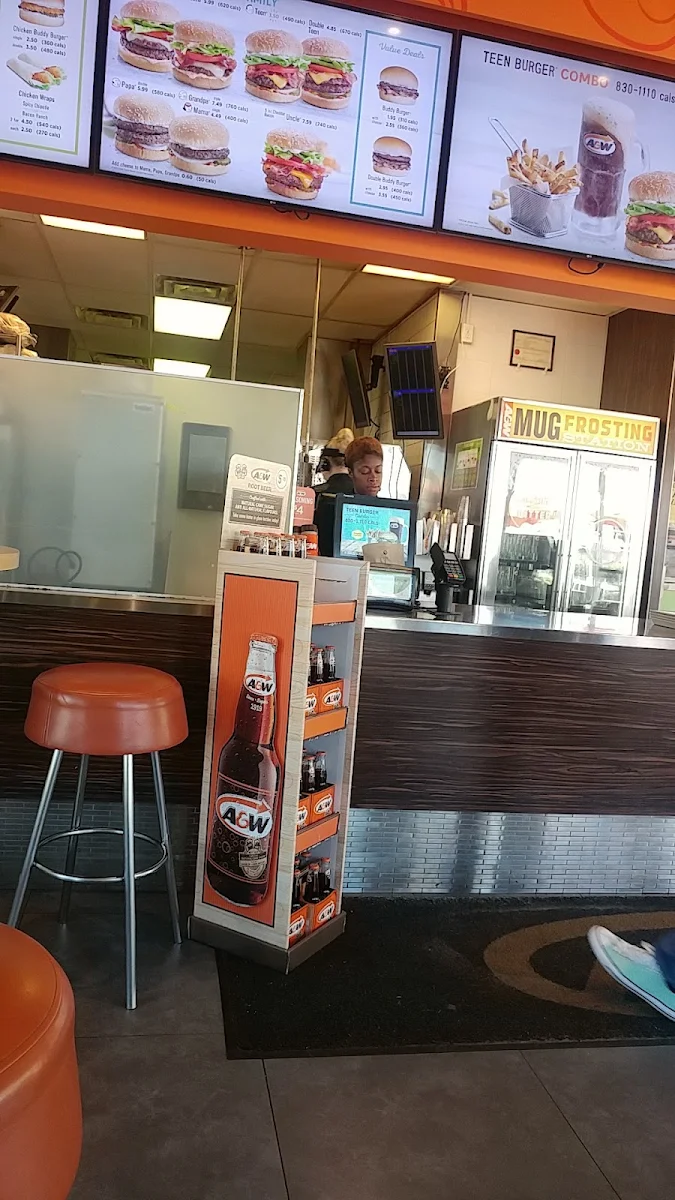Menu, A&W Canada