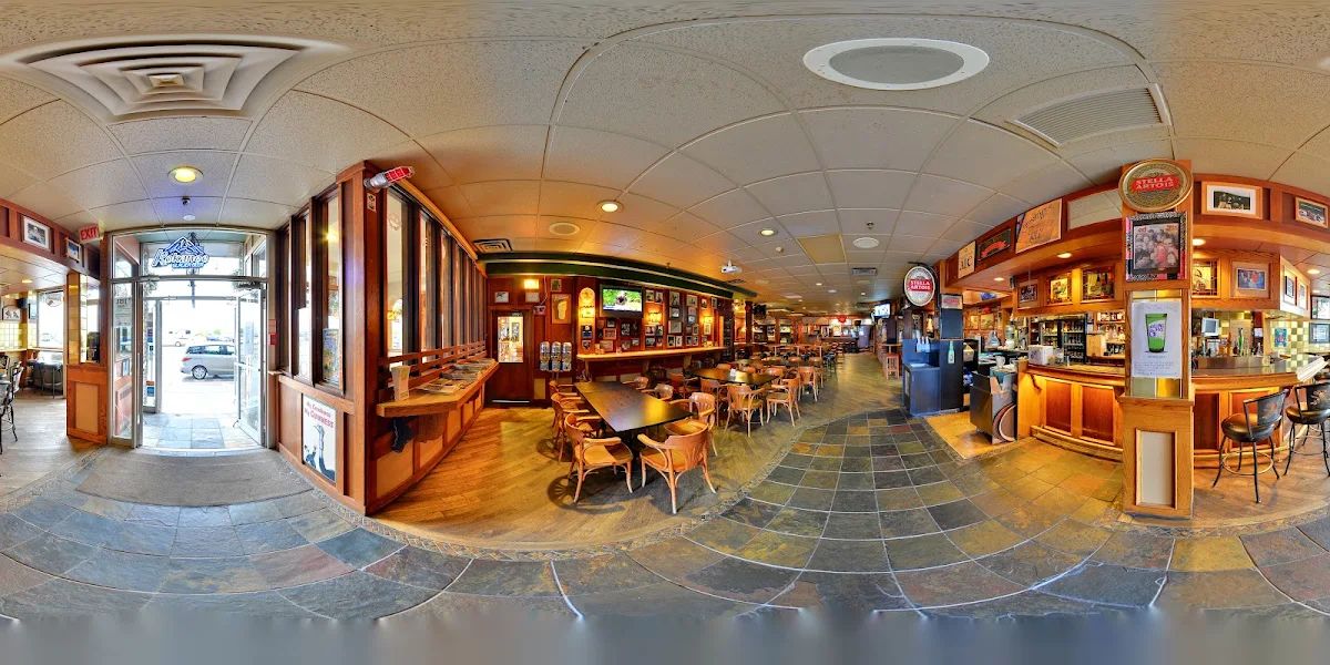 Vibe, De'd Dog Bar & Grill