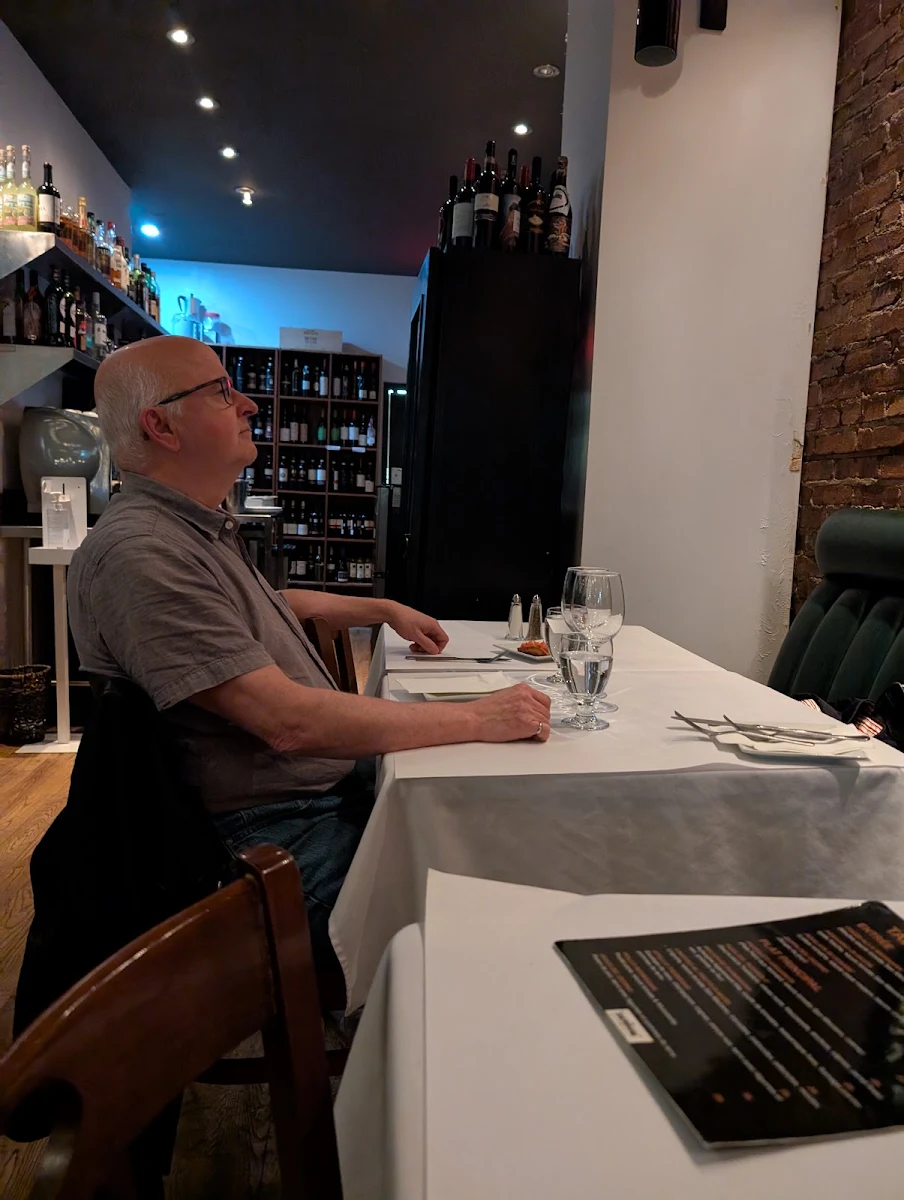 Vibe, Restaurant Trebbiano