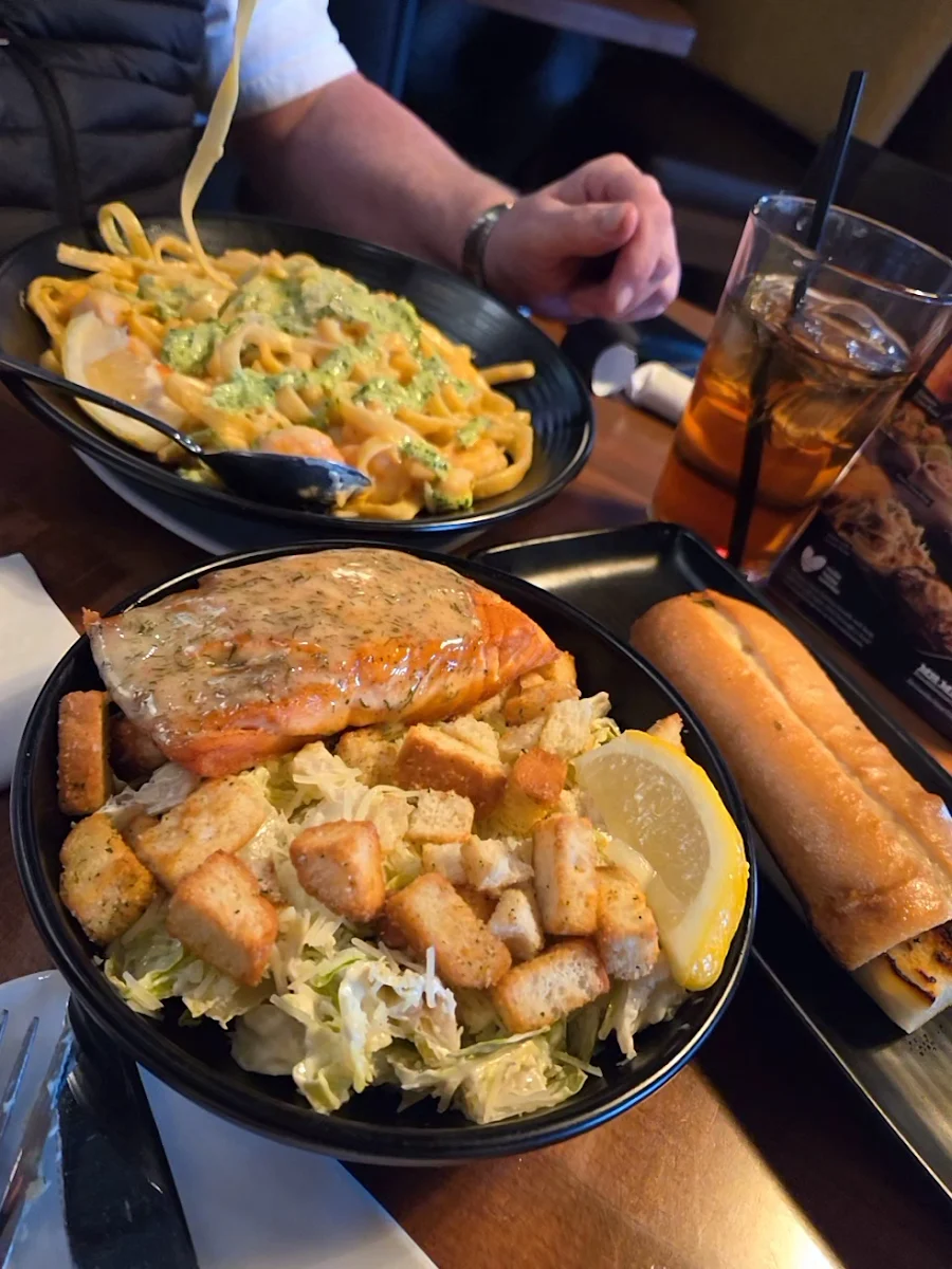 Food & drink, MR MIKES SteakhouseCasual