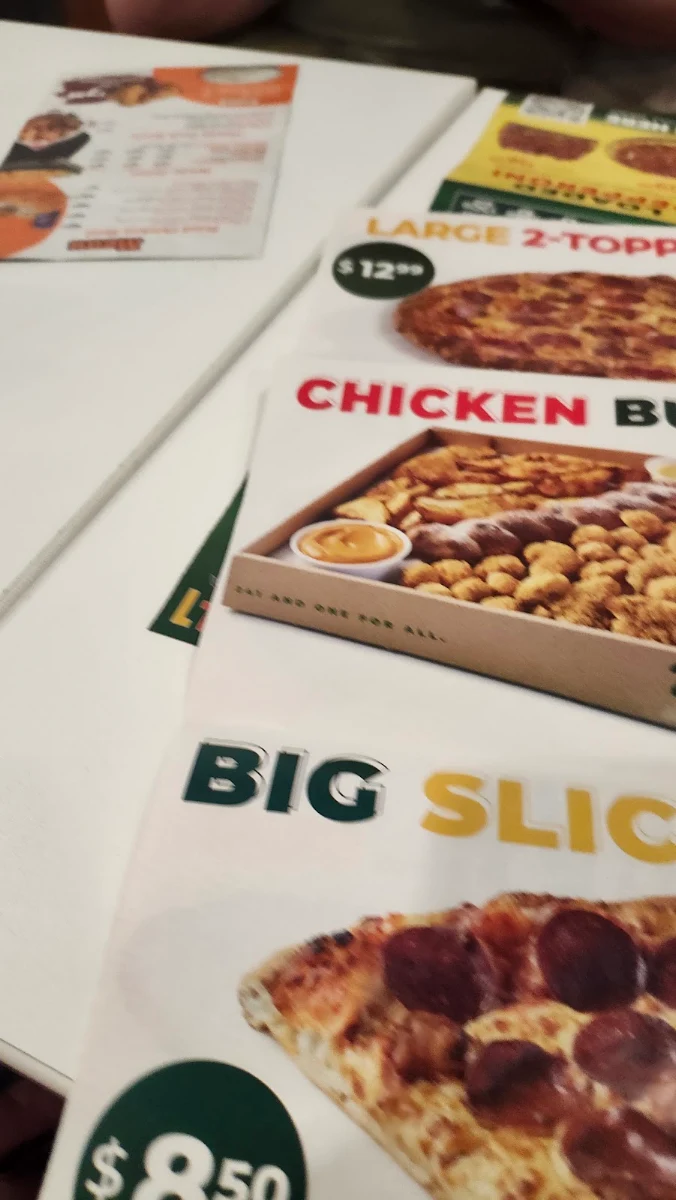 Menu, 241 Pizza