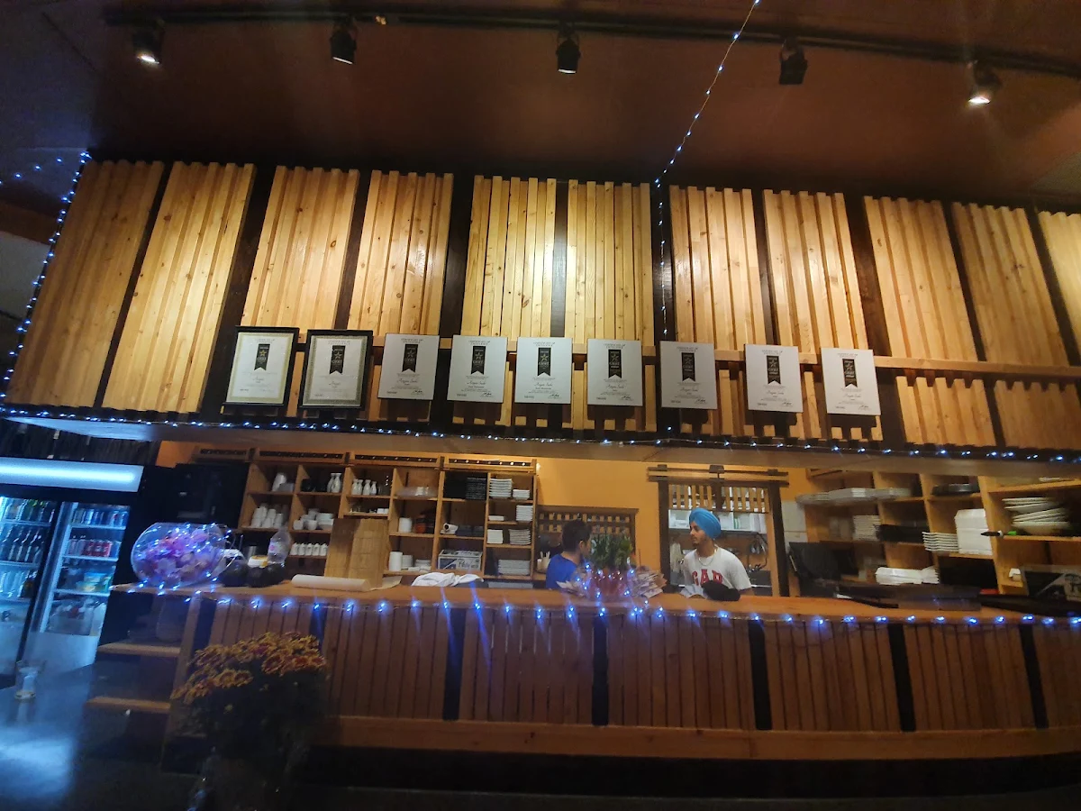 Vibe, Arigato Sushi