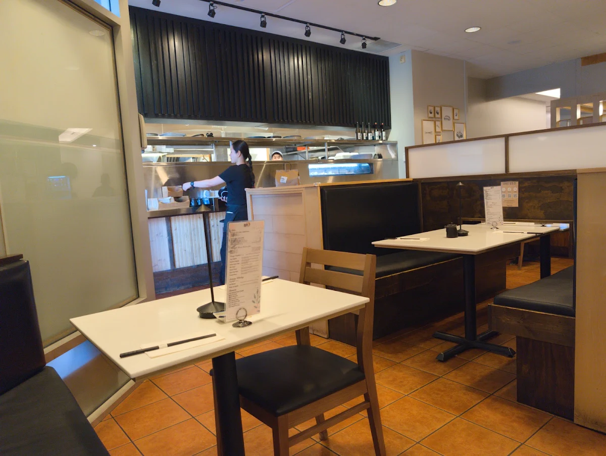 Vibe, Arigato Sushi