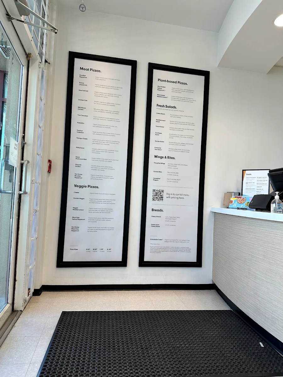 Menu, Panago Pizza