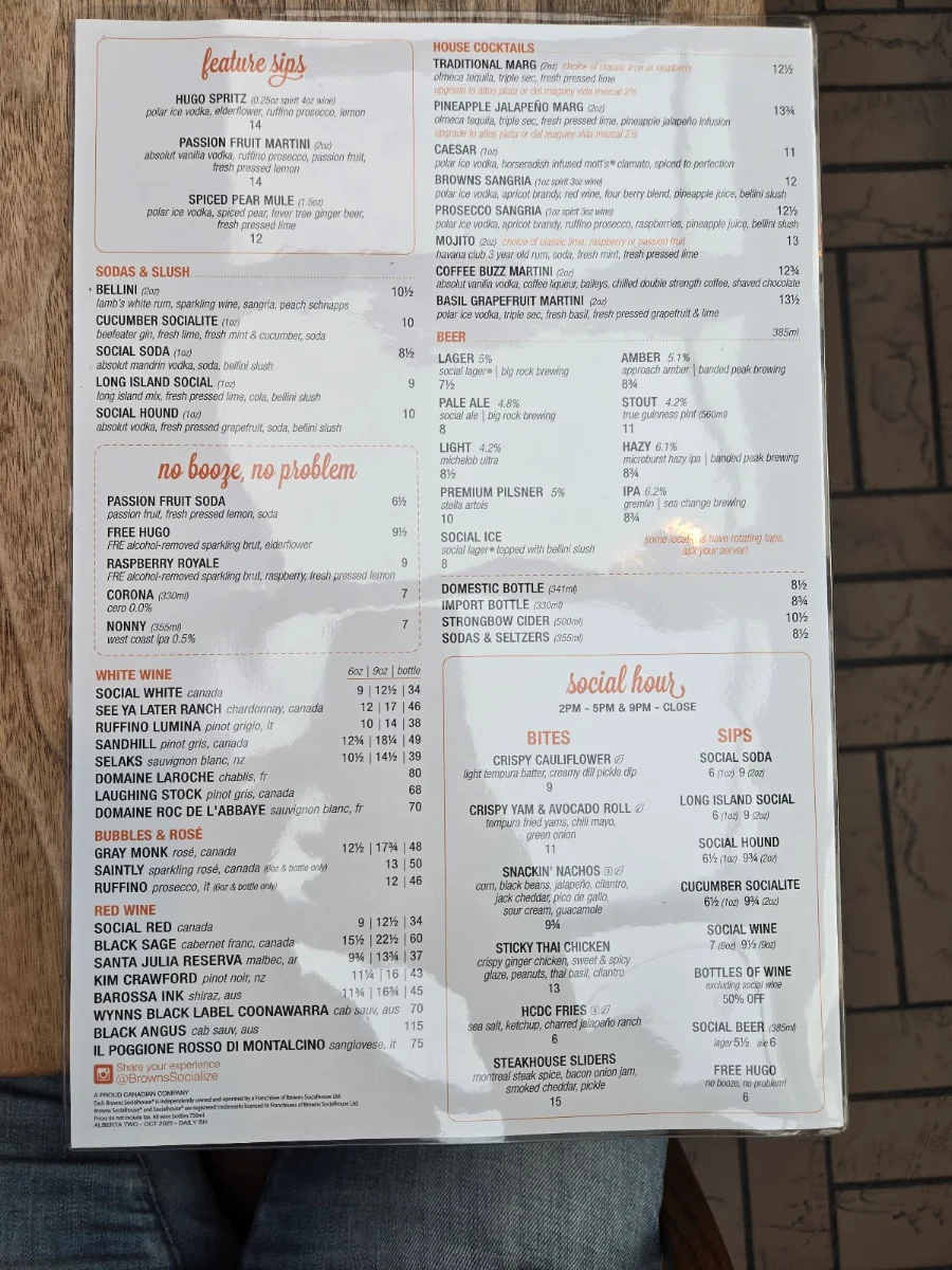 Menu, Browns Socialhouse Clearview