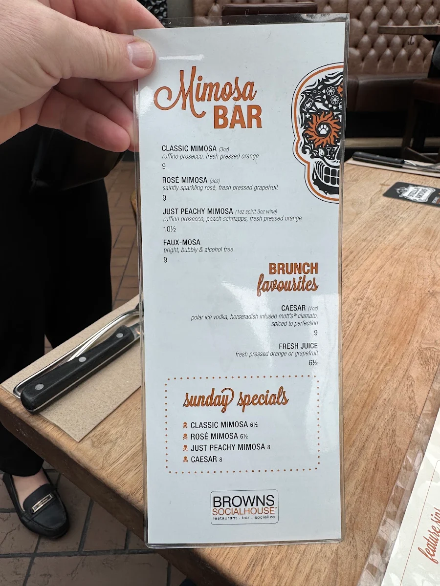 Menu, Browns Socialhouse Clearview