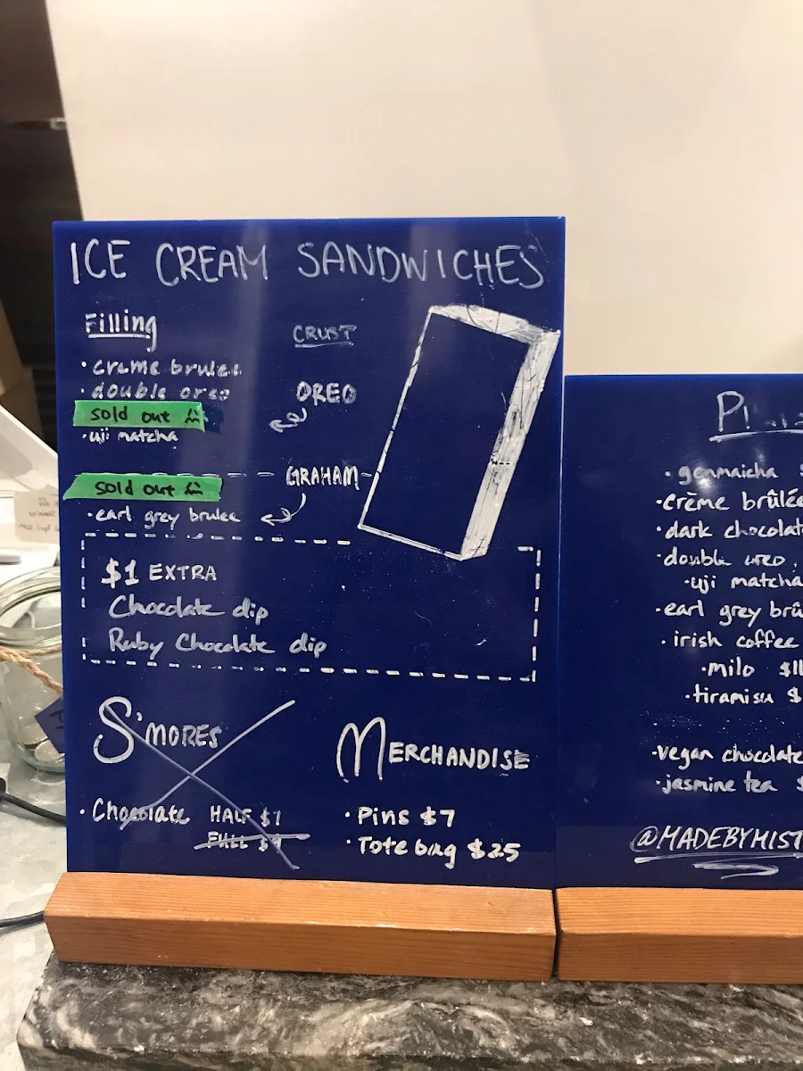 Menu, Mister Artisan Ice Cream