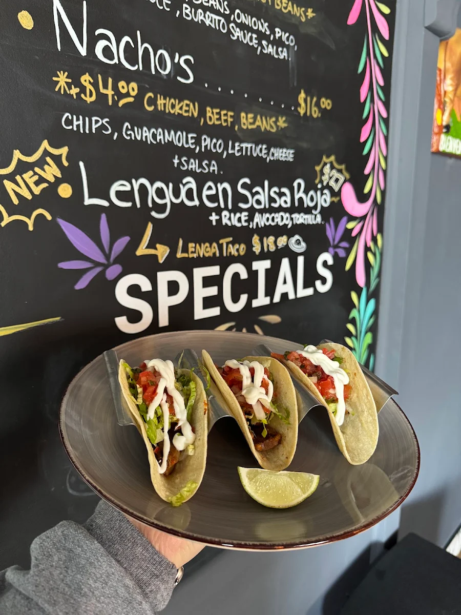 Menu, El Cabrón Cantina