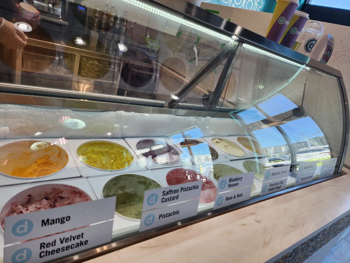 Vibe, D Spot Desserts Winnipeg
