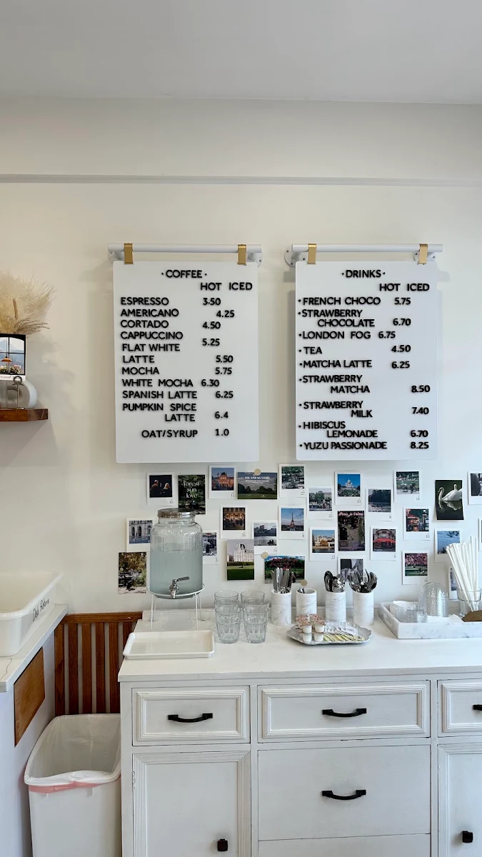 Menu, Cafe C'est si bon
