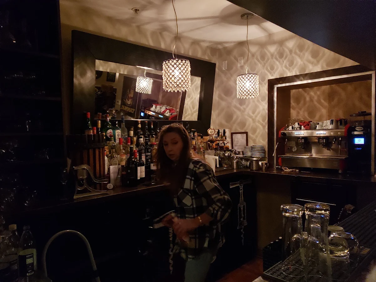 Vibe, Buca Di Bacco