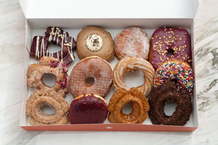 Food & drink, 49th Parallel Café & Lucky's Doughnuts - Thurlow