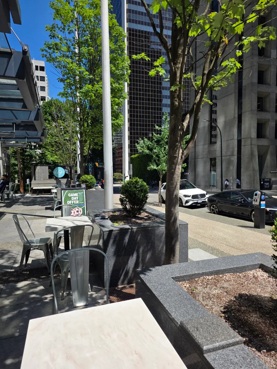 Vibe, 49th Parallel Café & Lucky's Doughnuts - Thurlow
