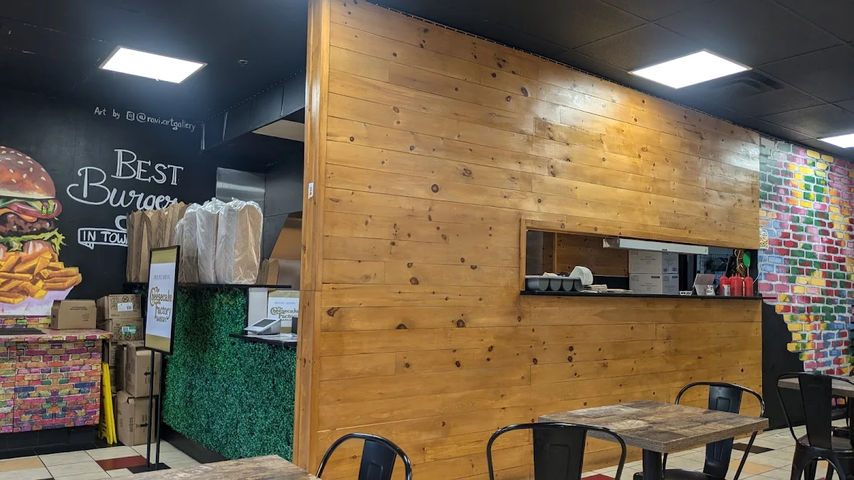 Vibe, 6ixside Burger