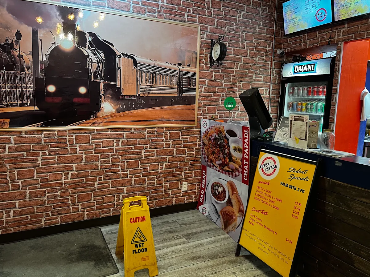 Menu, Mumbai Central
