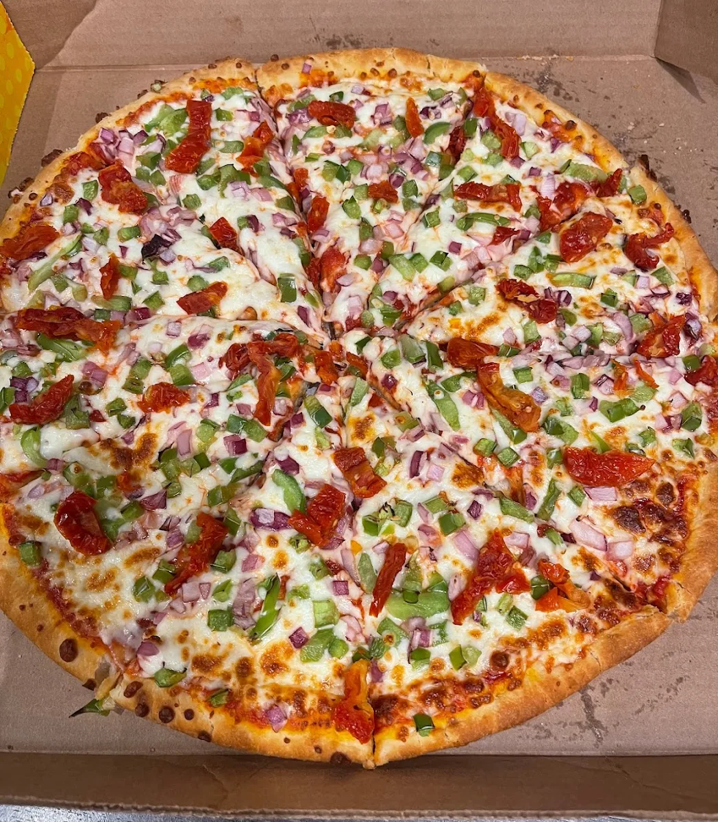 Food & drink, Gino's Pizza & Wing Machine