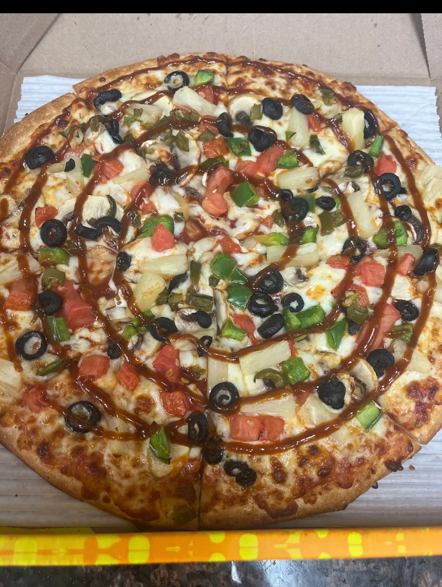 Food & drink, Gino's Pizza & Wing Machine