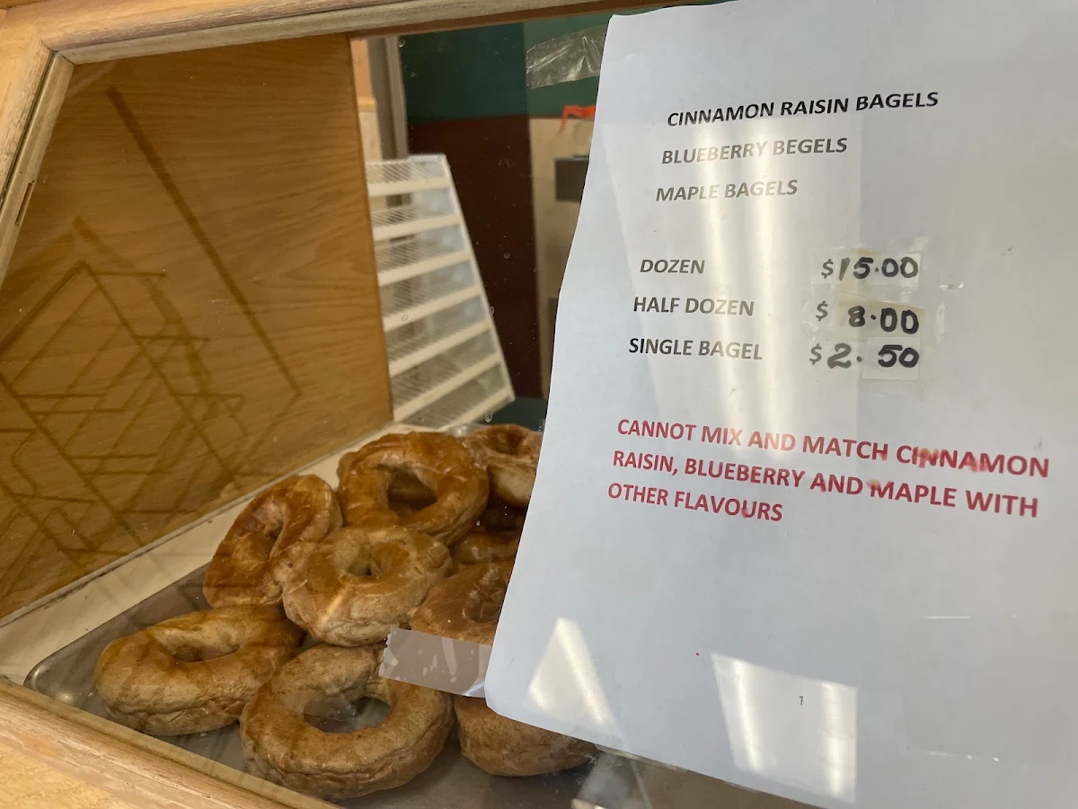 Menu, Montreal Bagels