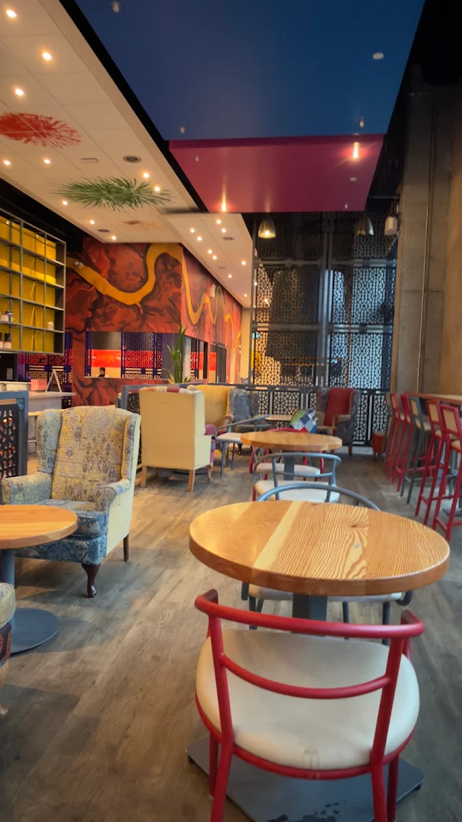 Vibe, Remedy Cafe - Raymond Block